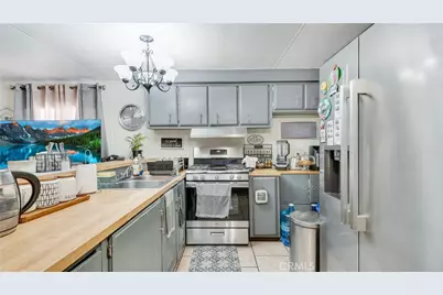 6154 Mission #33, Riverside, CA 92509 - Photo 8