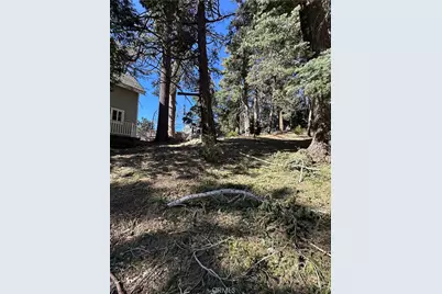 742 W Victoria Court, Lake Arrowhead, CA 92352 - Photo 4