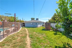 6984 Bradford, Highland, CA 92346 - Photo 32