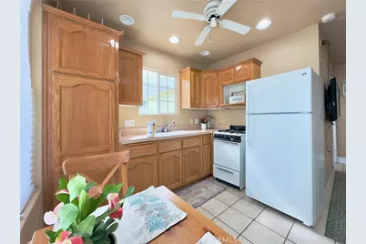 218 Princeton Avenue, Claremont, CA 91711 - Photo 50