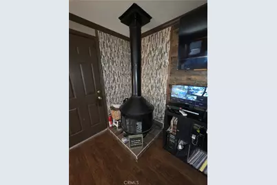 23553 Lake Drive, Crestline, CA 92325 - Photo 16