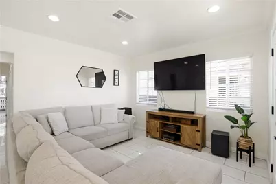 11209 Elm, Lynwood, CA 90262 - Photo 8