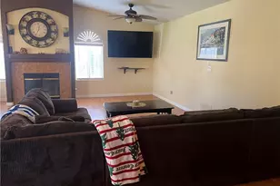 9291 Pleasant Hurst Ct, Jurupa Valley, CA 92509 - Photo 2