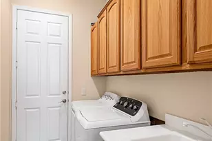 11002 Dandelion Ln, Apple Valley, CA 92308 - Photo 22