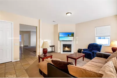 11002 Dandelion Lane, Apple Valley, CA 92308 - Photo 12