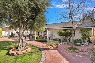 17750 Granada Dr, Victorville, CA 92395 - Photo 38