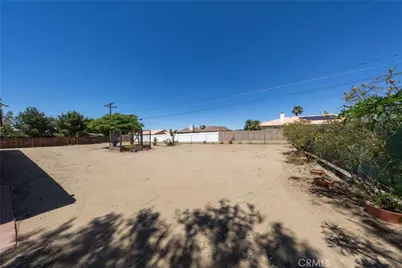 19388 Corwin, Apple Valley, CA 92307 - Photo 36