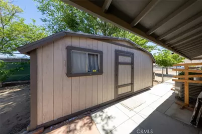19388 Corwin, Apple Valley, CA 92307 - Photo 32
