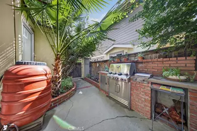 2902 Butter Creek, Pasadena, CA 91107 - Photo 32