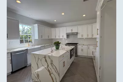 1324 S Swan Loop, Upland, CA 91784 - Photo 8