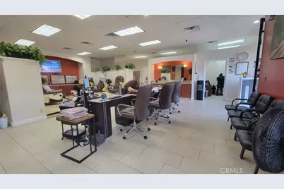 3970 N Sierra Way #B, San Bernardino, CA 92405 - Photo 2