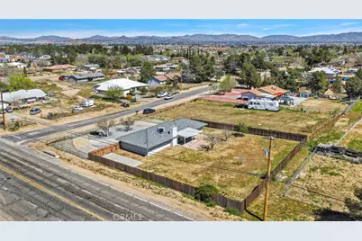 15315 Little Beaver, Victorville, CA 92395 - Photo 44