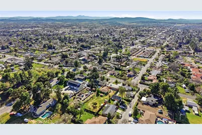 12055 Douglas, Yucaipa, CA 92399 - Photo 42