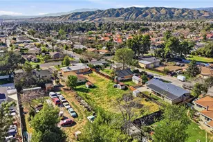 12055 Douglas, Yucaipa, CA 92399 - Photo 34