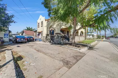 593 N San Antonio, Pomona, CA 91767 - Photo 2