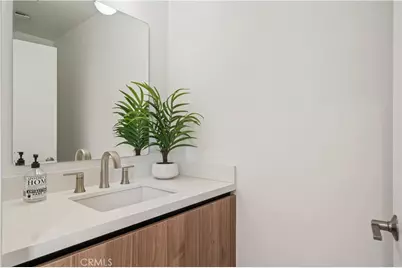 908 N Gage Avenue, Los Angeles, CA 90063 - Photo 18