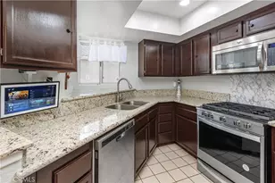 192 W Walnut, Rialto, CA 92376 - Photo 10