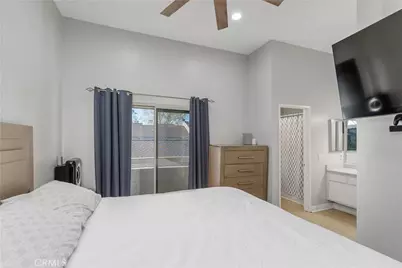 192 W Walnut #A, Rialto, CA 92376 - Photo 16