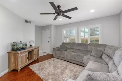 192 W Walnut #A, Rialto, CA 92376 - Photo 4