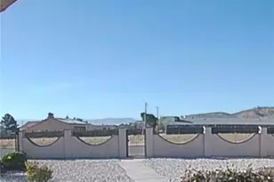 15542 Kiamichi, Apple Valley, CA 92307 - Photo 4