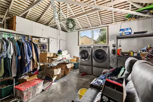 6550 Riverton, North Hollywood, CA 91606 - Photo 40