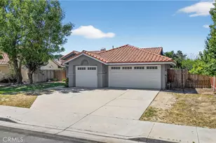 25307 Avenida Chagres, Hemet, CA 92544 - Photo 2