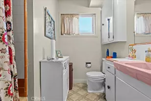 941 W Yale St, Ontario, CA 91762 - Photo 16