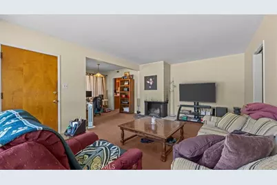 941 W Yale Street, Ontario, CA 91762 - Photo 8