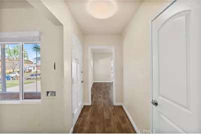 2046 W 112th, Los Angeles, CA 90047 - Photo 16