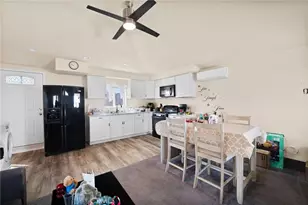 2046 W 112th, Los Angeles, CA 90047 - Photo 38