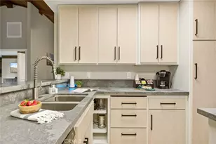 469 Morningstar, Big Bear Lake, CA 92315 - Photo 10