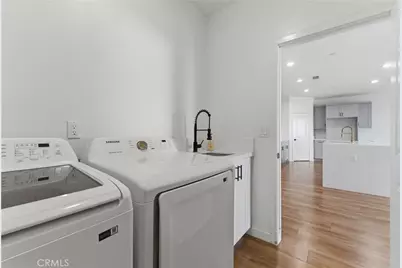 10710 Brookfield Drive, Riverside, CA 92505 - Photo 12