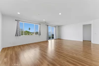 10710 Brookfield Drive, Riverside, CA 92505 - Photo 8