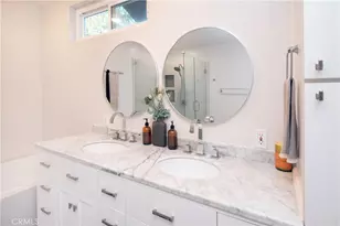 13744 Bessemer St, Valley Glen, CA 91401 - Photo 18