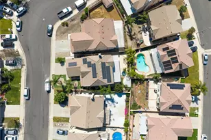 7358 Meade Ct, Fontana, CA 92336 - Photo 44