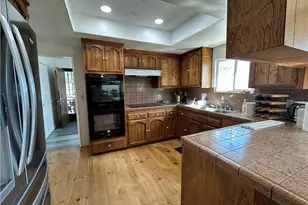 575 Greenwood Ave, San Bernardino, CA 92407 - Photo 8