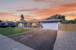 231 N Palm Ave, Hemet, CA 92543 - Photo 26