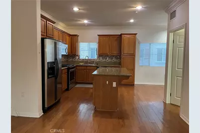 9301 Shirley Avenue ##13, Northridge, CA 91324 - Photo 2