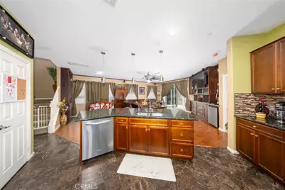 5537 Hartness Court, Fontana, CA 92336 - Photo 12