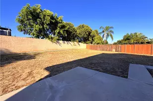 2344 N Teakwood Ave, Rialto, CA 92377 - Photo 26