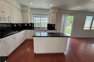 22219 Trinity Pl, Saugus, CA 91390 - Photo 8