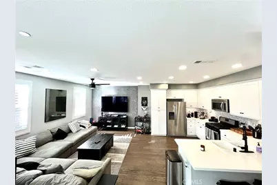 8823 Jacaranda, Montclair, CA 91763 - Photo 6