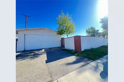 5356 Alamitos, Montclair, CA 91763 - Photo 2