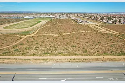 5 Palmdale, Adelanto, CA 92301 - Photo 30