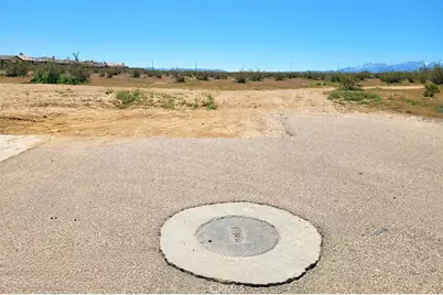 5 Palmdale, Adelanto, CA 92301 - Photo 12