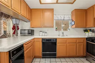 8755 Cedar St, Bellflower, CA 90706 - Photo 8