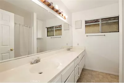 8755 Cedar Street, Bellflower, CA 90706 - Photo 22