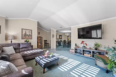 2193 Lorraine, Upland, CA 91784 - Photo 10