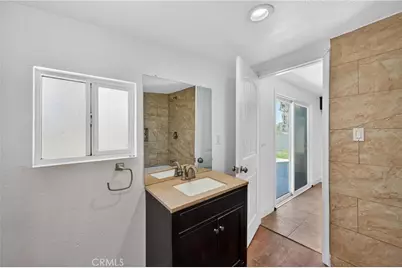 475 Transit Avenue, Riverside, CA 92507 - Photo 22