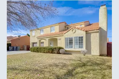 38063 Wesley Court, Palmdale, CA 93552 - Photo 2